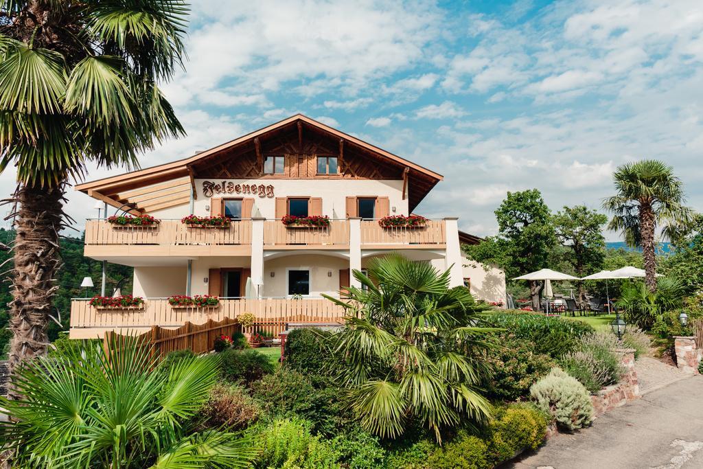 Felsenegg Hotel Налес Екстериор снимка